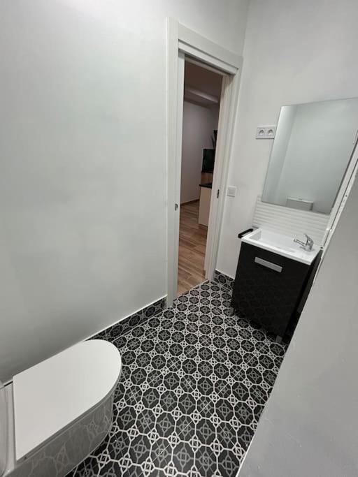 Apartamento Recien Reformado Con 5 Habitaciones Y 3 Banos 马德里 外观 照片