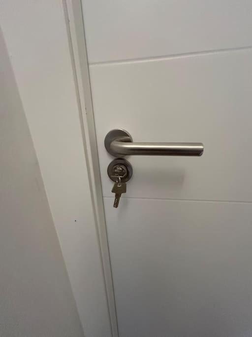 Apartamento Recien Reformado Con 5 Habitaciones Y 3 Banos 马德里 外观 照片