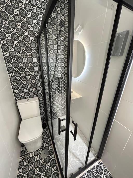 Apartamento Recien Reformado Con 5 Habitaciones Y 3 Banos 马德里 外观 照片