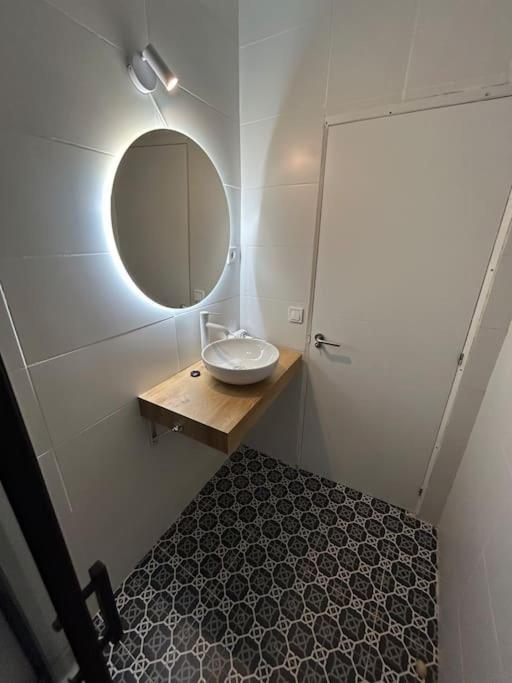 Apartamento Recien Reformado Con 5 Habitaciones Y 3 Banos 马德里 外观 照片
